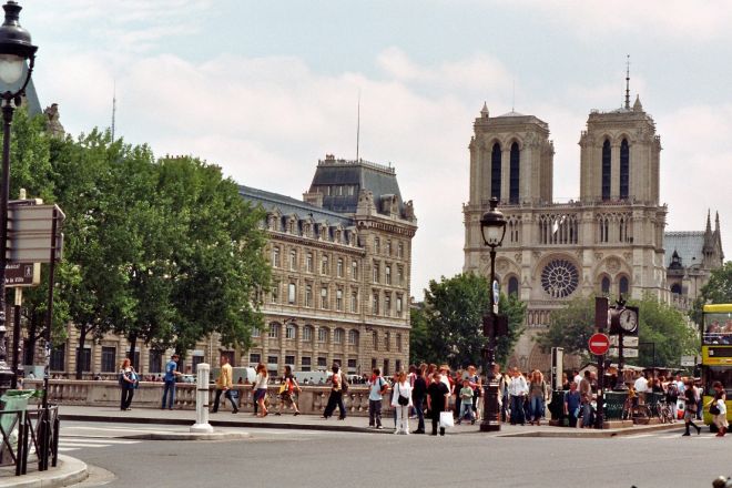 Blick von der Place St. Michel auf Notre Dame
